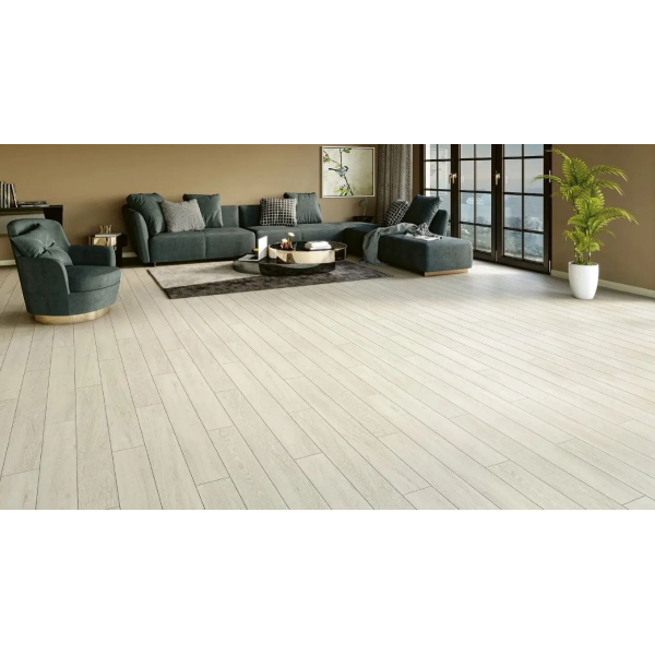 Laminat Pre.Plus Genova V4 12мм 8b/c 32cl 1204*134  64.535