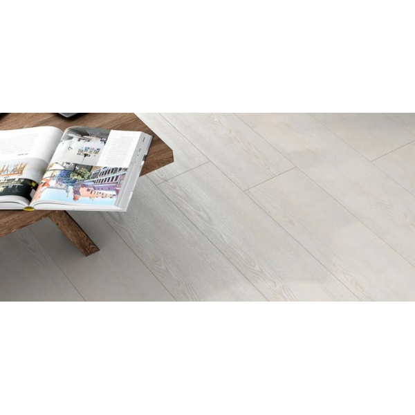 Laminat Natura 502 Nil  (8x1200x191x8buc) V4 32 cl 110.016 AGT