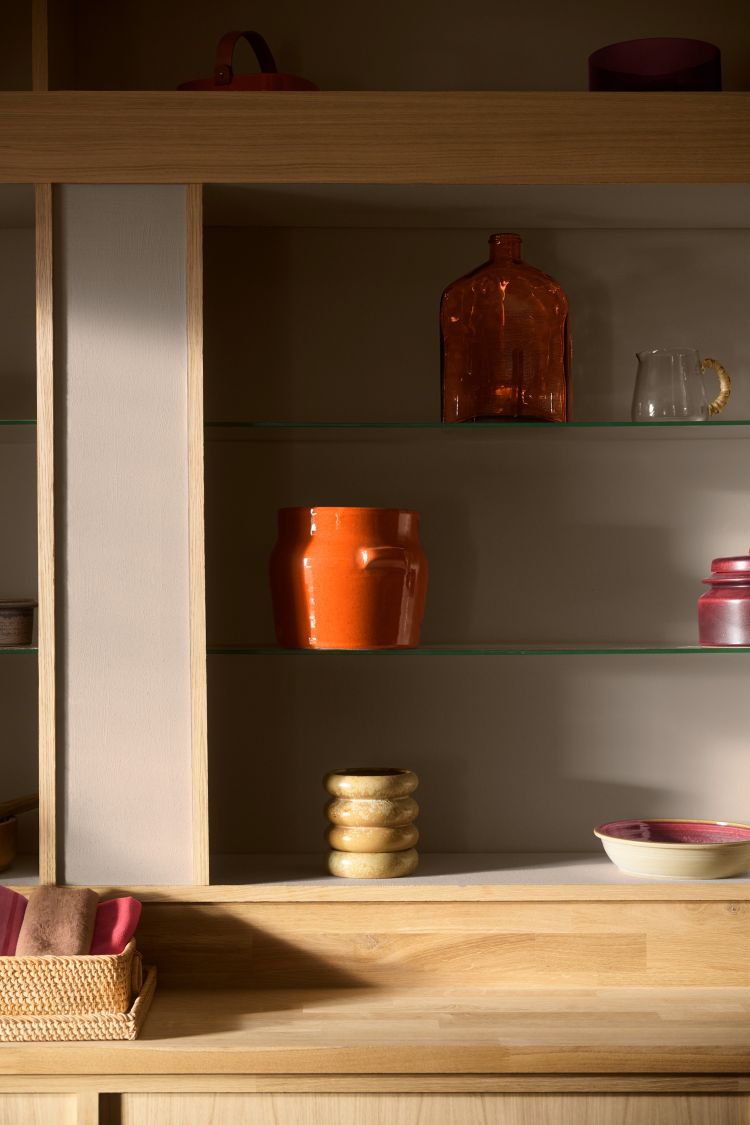 Design living cu vopsea finisaj mat